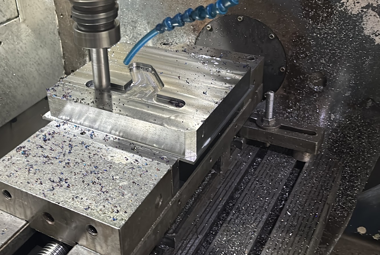 Ferramenta de Blanking